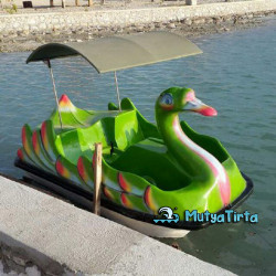 Pabrik Bebek Air Fiberglass Wahana Wisata Air