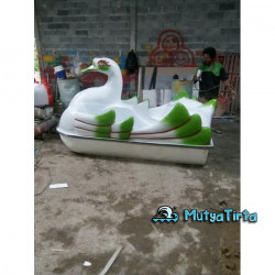 Pabrik Sepeda Air Angsa Fiberglass Wisata Air